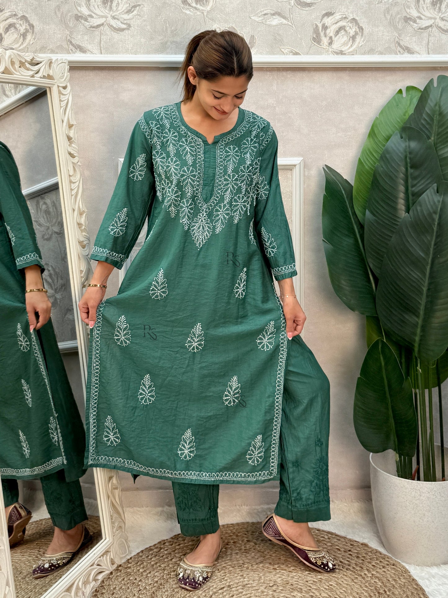 Green Chanderi Lucknow Chikankari kurta and pant set with Bakhiya hand embroidery