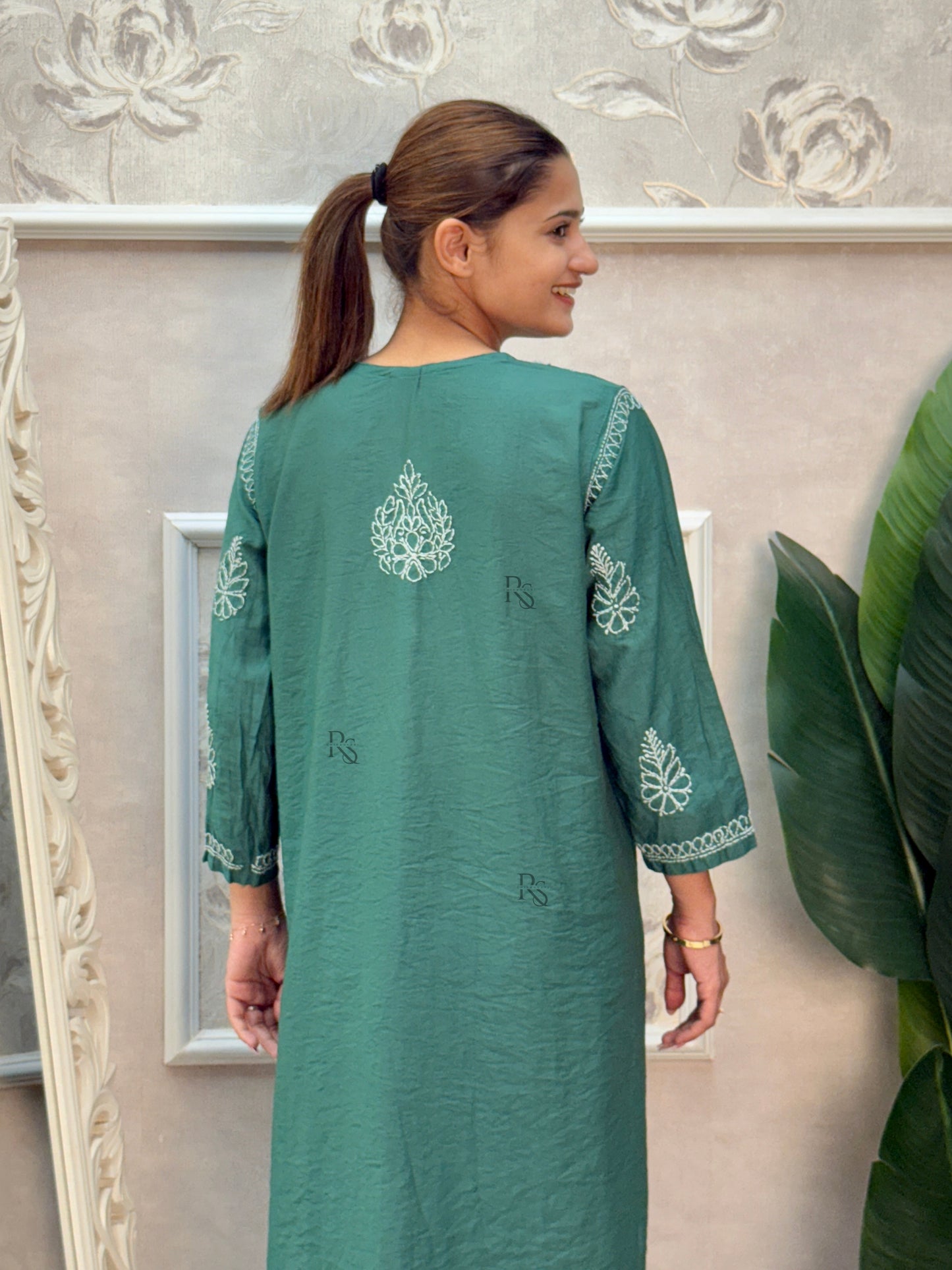 Green Chanderi Lucknow Chikankari kurta and pant set with Bakhiya hand embroidery