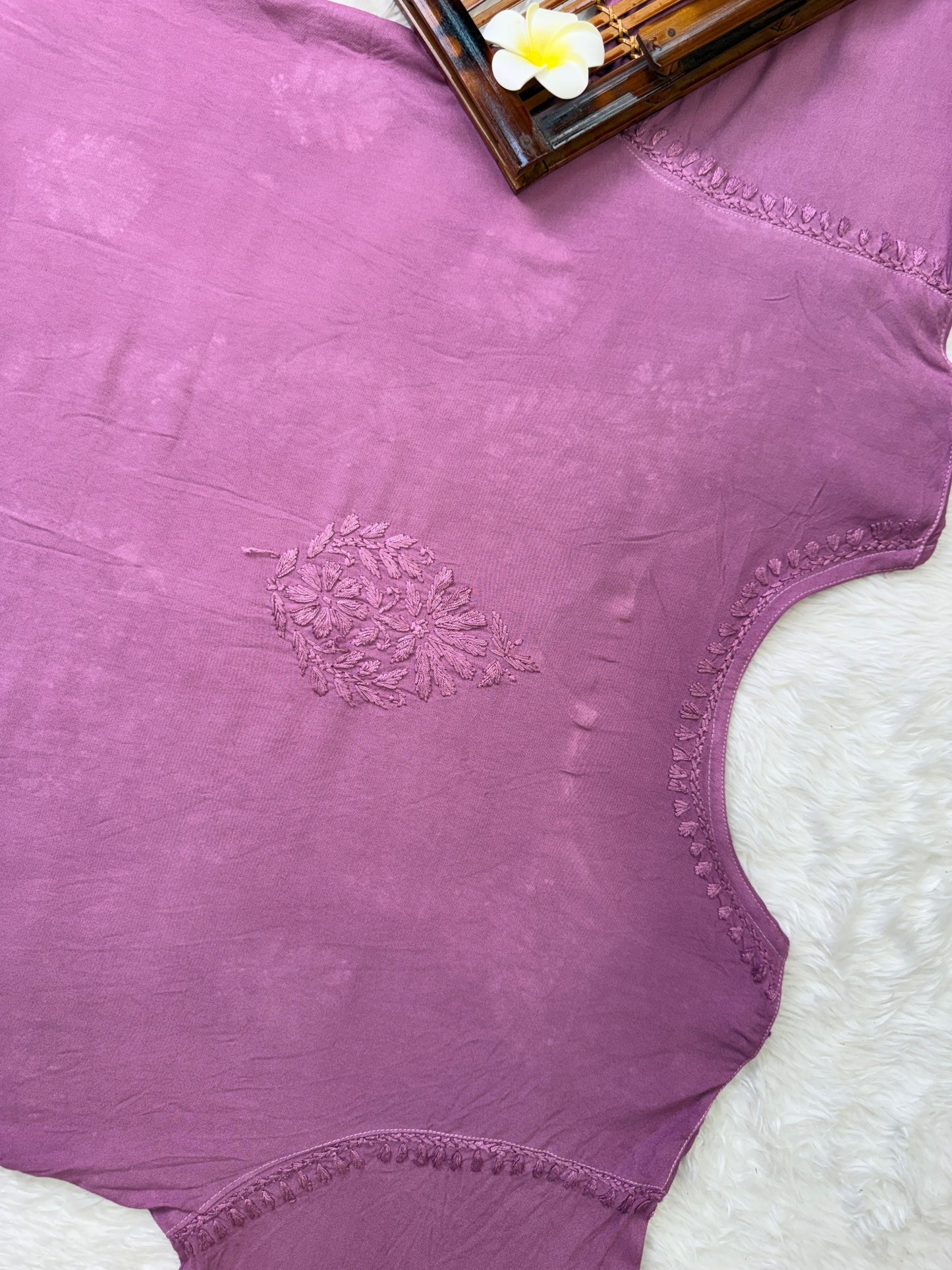 Mauve rayon chikankari kurta with hand embroidery