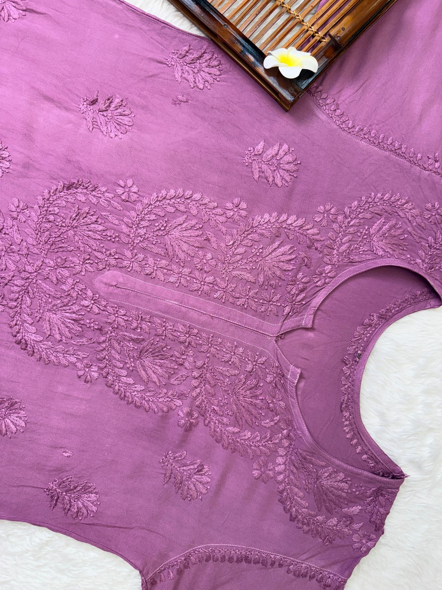 Mauve rayon chikankari kurta with hand embroidery