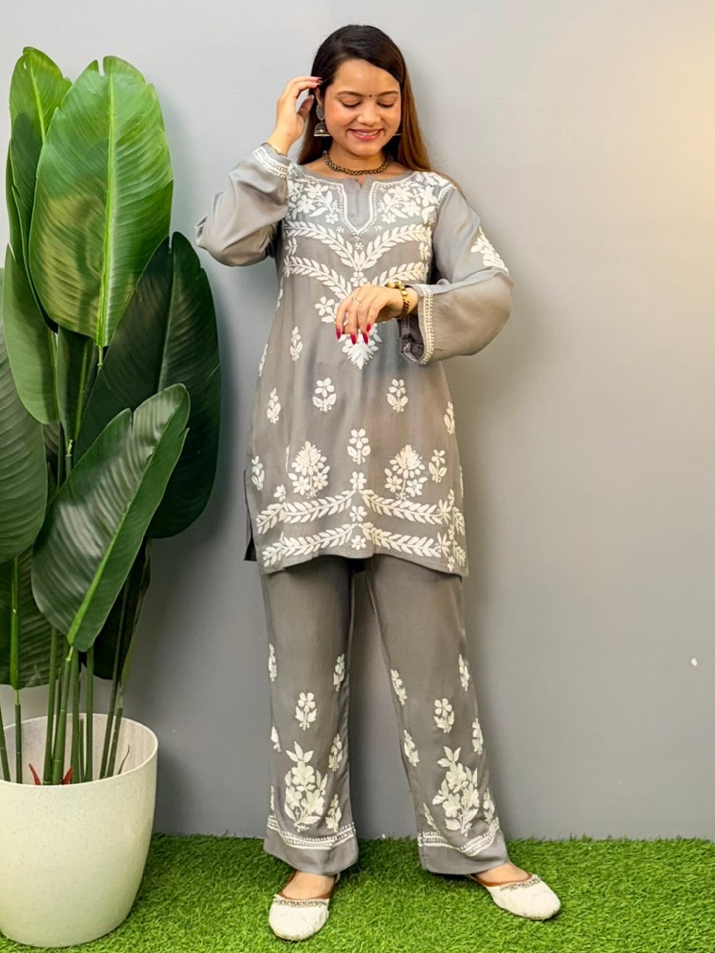 Grey rayon short chikankari kurta and pant set with white hand embroidery