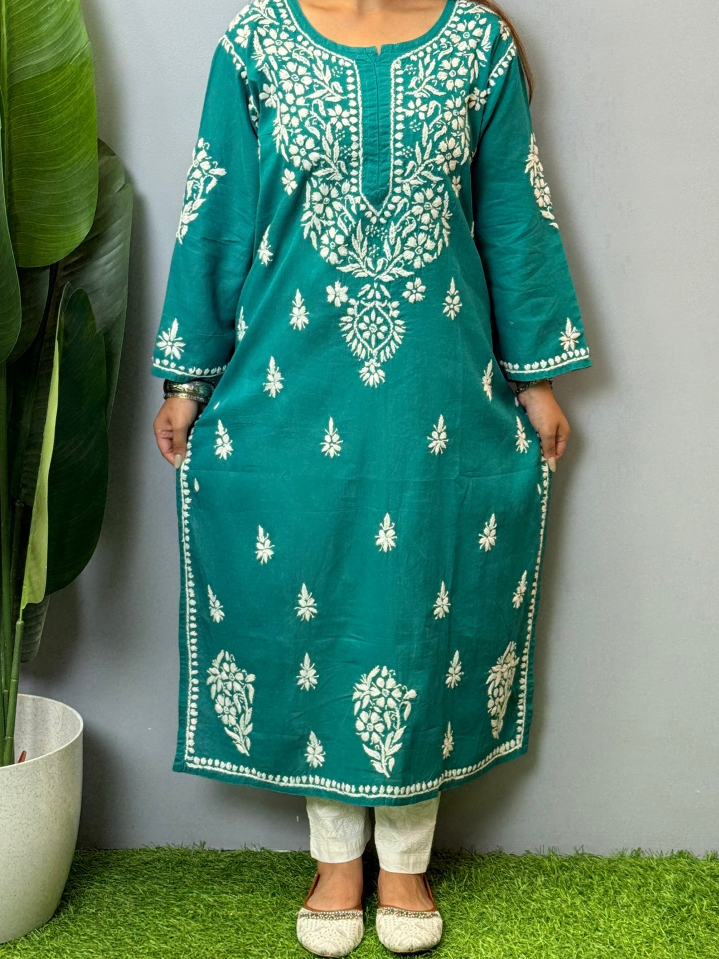 Teal green cotton Chikankari kurta with white hand embroidery – summer casual ethnic wear