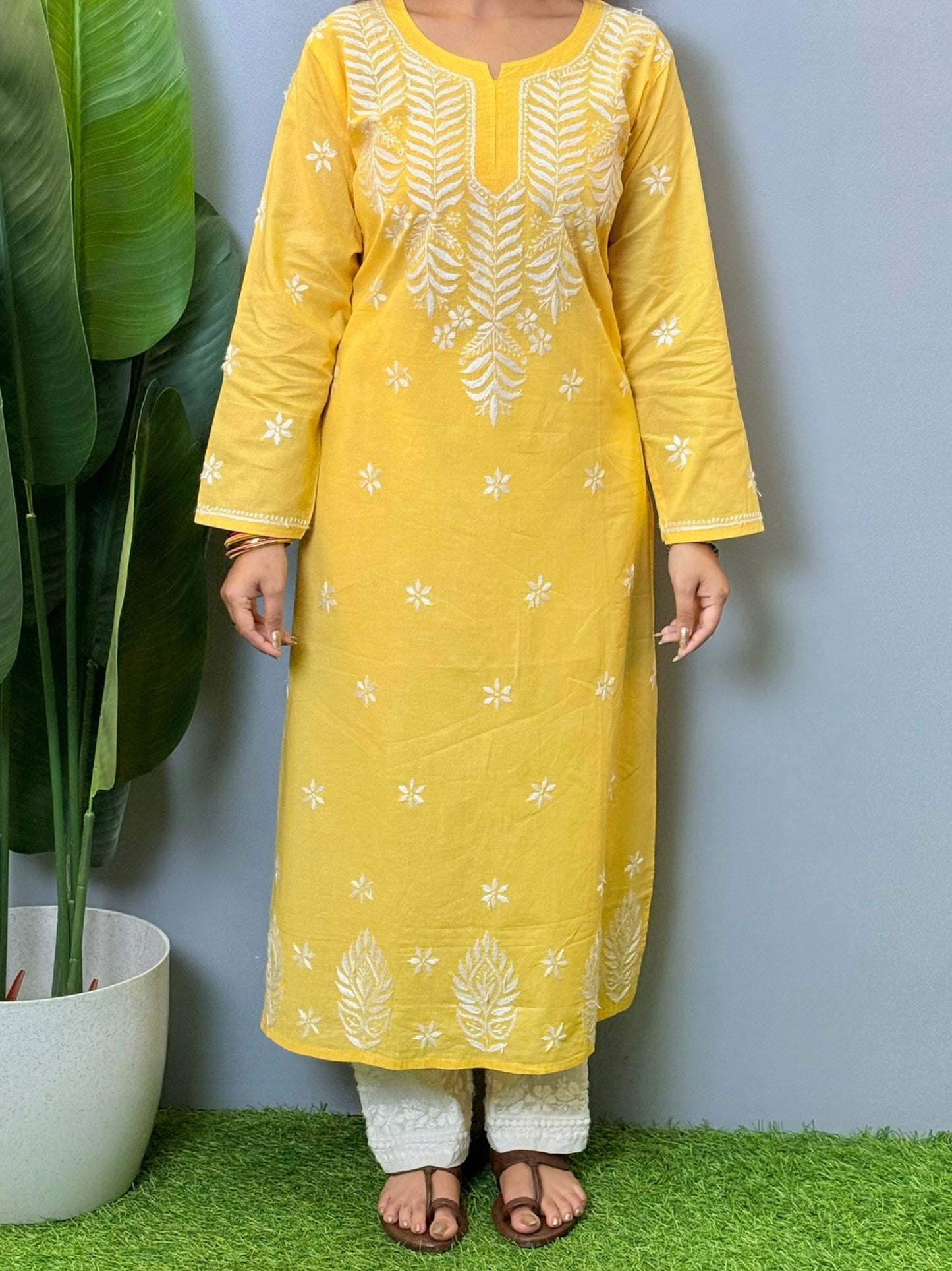 Lemon yellow cotton chikankari kurta with white hand embroidery, casual wear