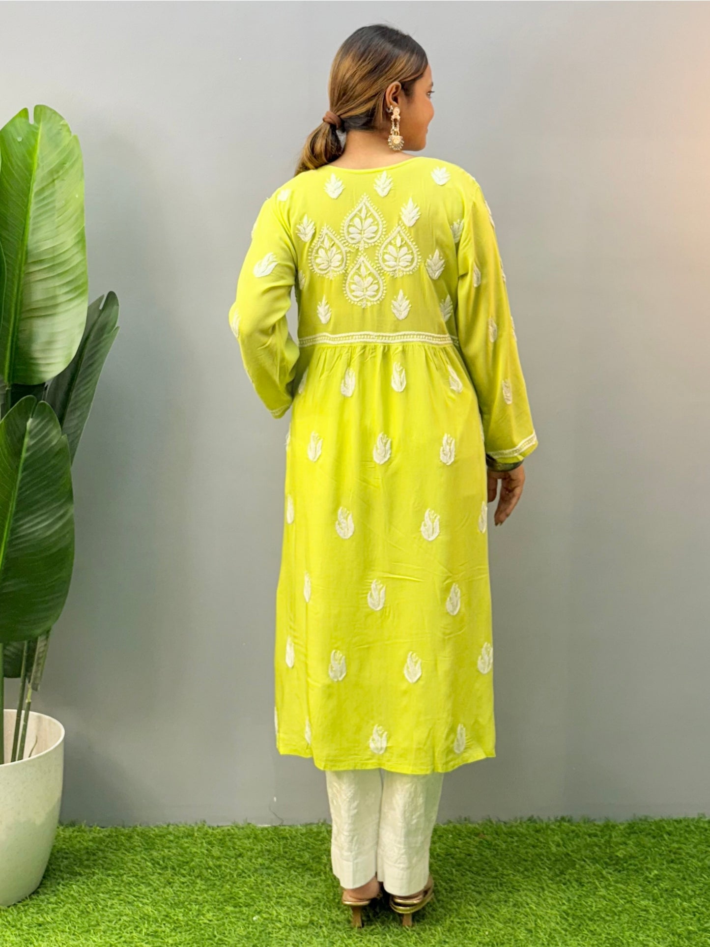 Lucknow Chikankari lime green modal kurta with hand embroidery and both-side pocket design
