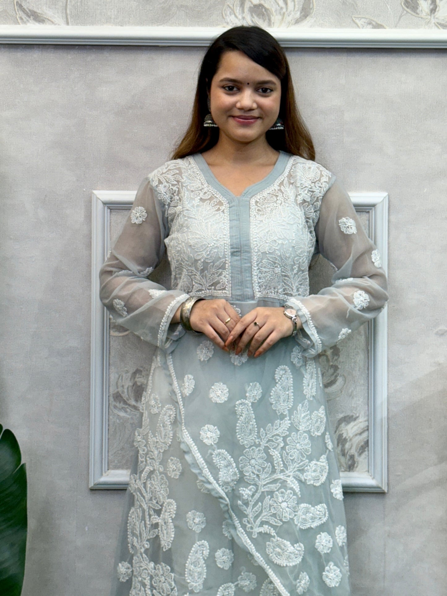Transy grey Lucknow Chikankari georgette kurta with delicate hand embroidery