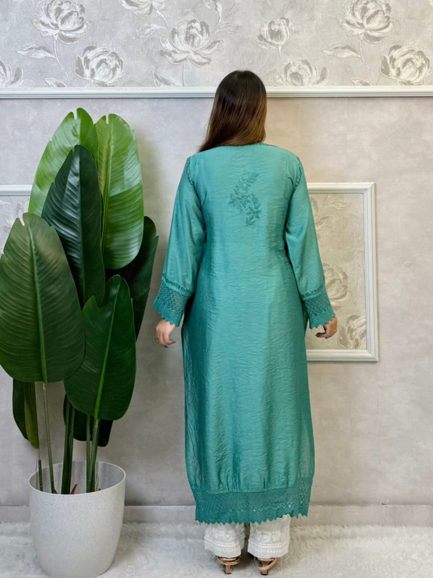 Teal green Chanderi kurta with Lucknowi Chikankari hand embroidery and lace detailing – premium ethnic wear for women