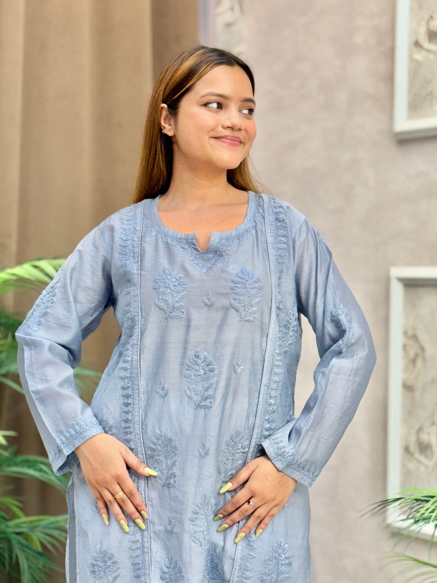 Grey Chanderi short kurta with Lucknow Chikankari embroidery