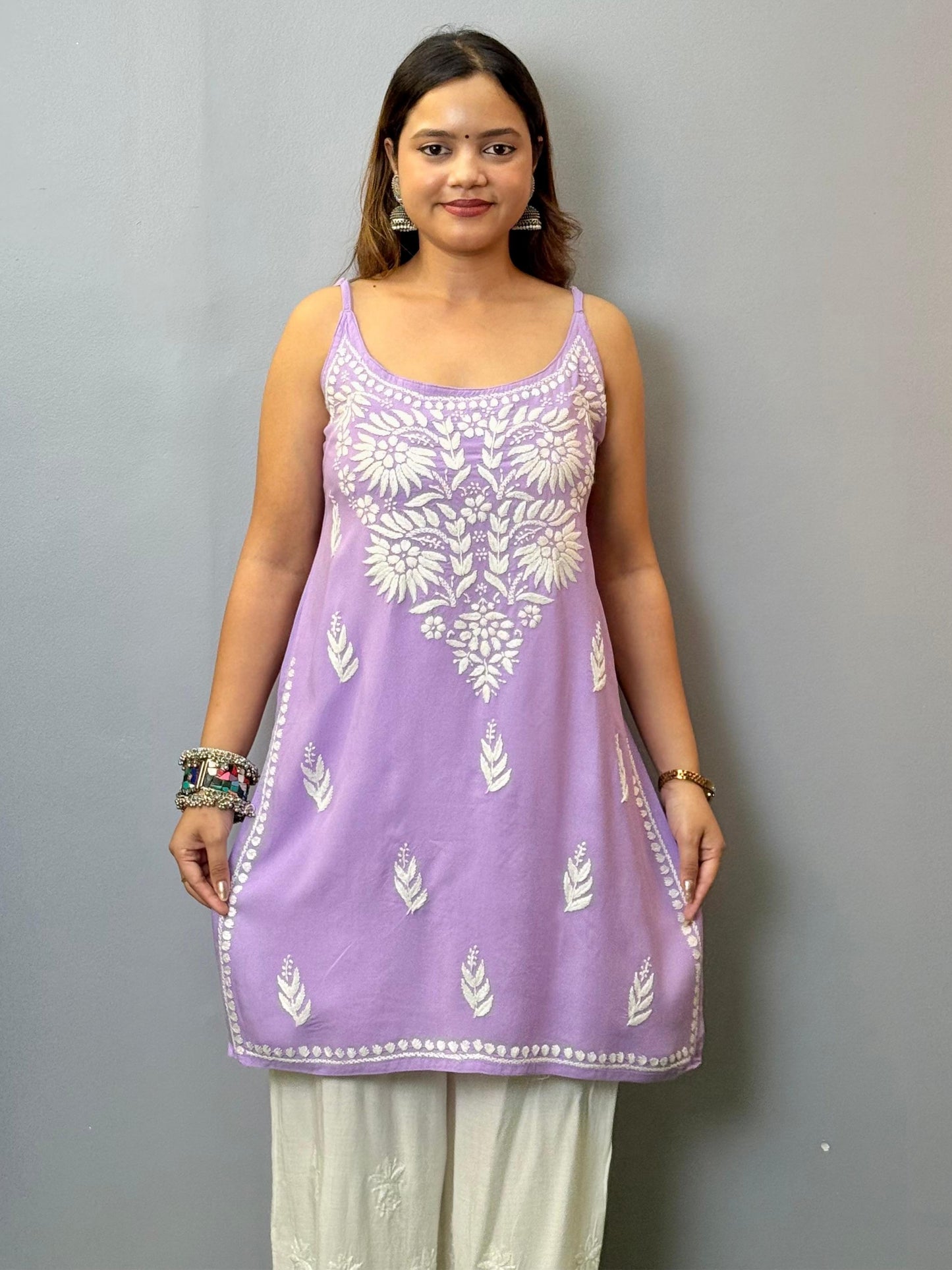 Lavender sleeveless rayon chikankari short kurta with hand embroidery – RS Chikankari