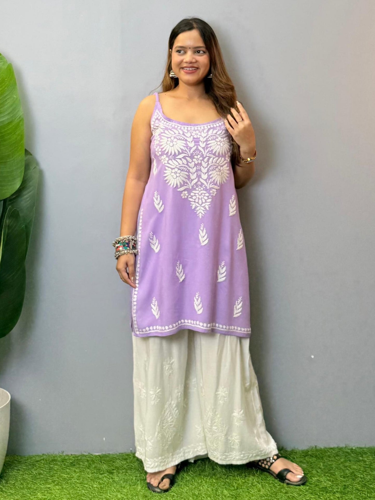 Lavender sleeveless rayon chikankari short kurta with hand embroidery – RS Chikankari