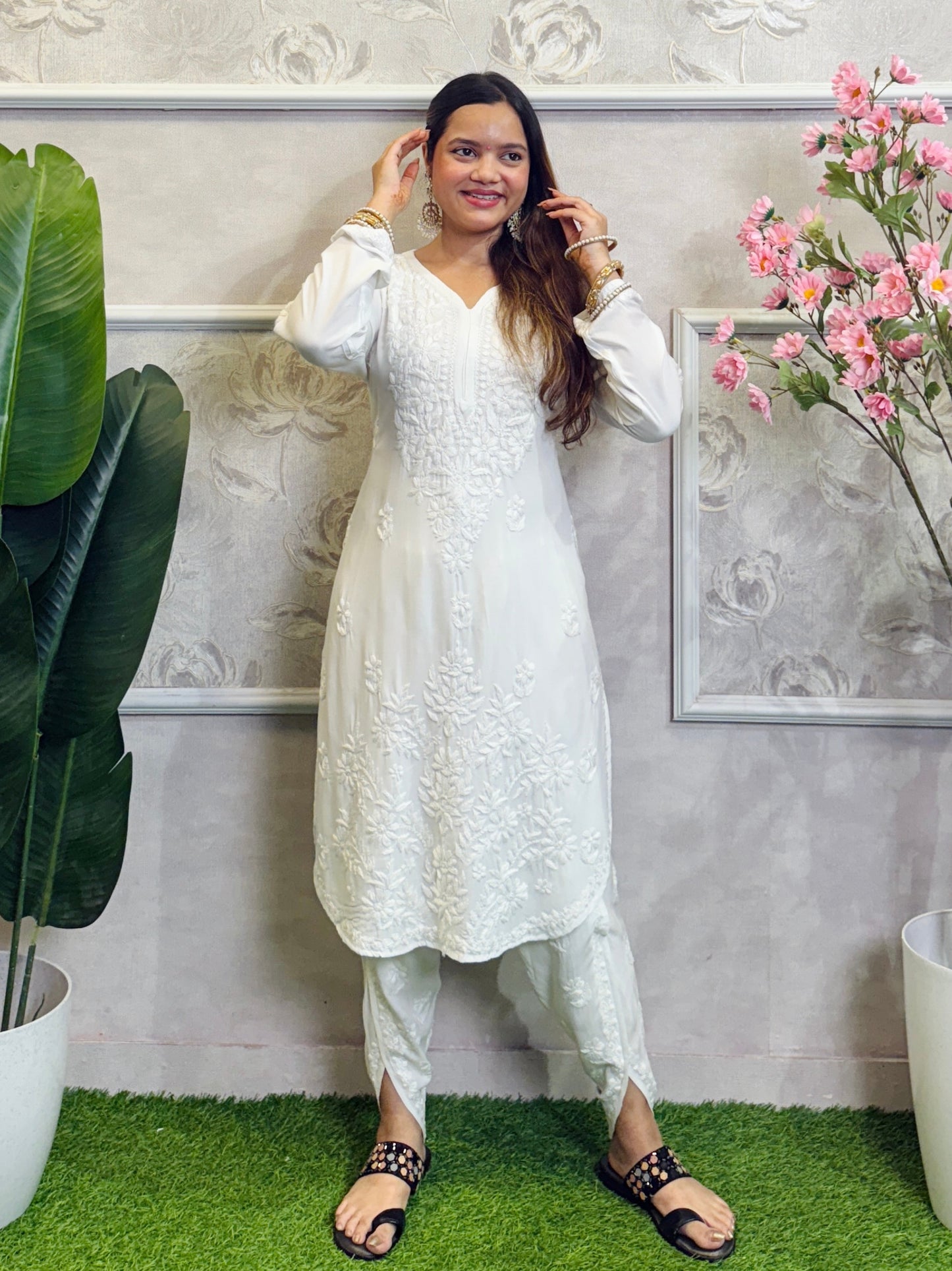 White dyable Lucknow Chikankari rayon kurta and dhoti pant set with hand embroidery.