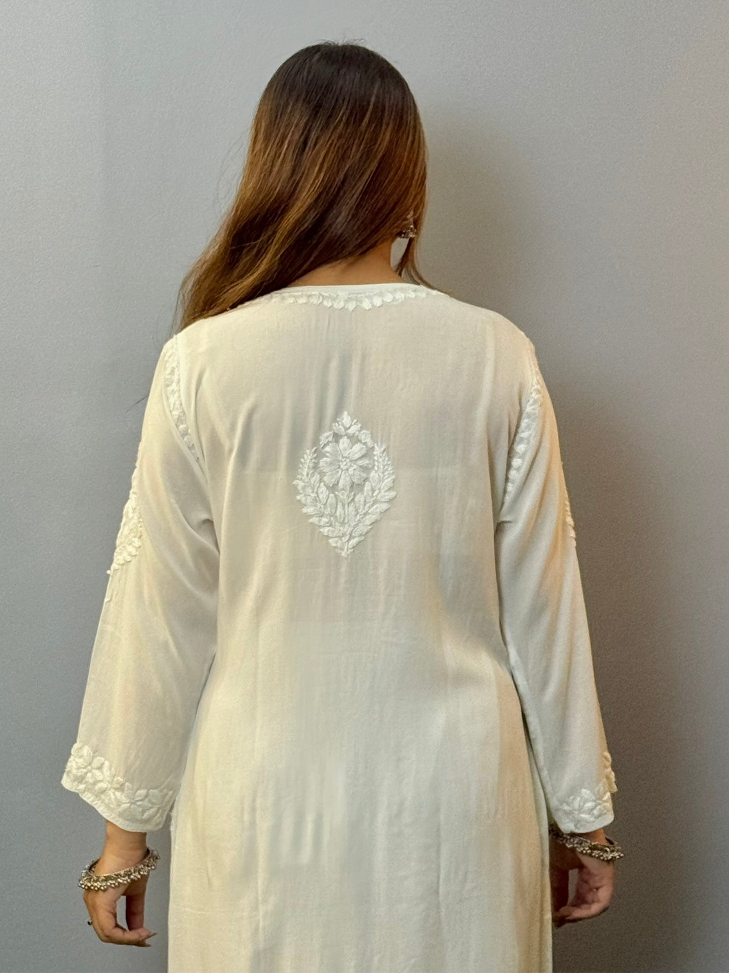White modal chikankari kurta with hand embroidery