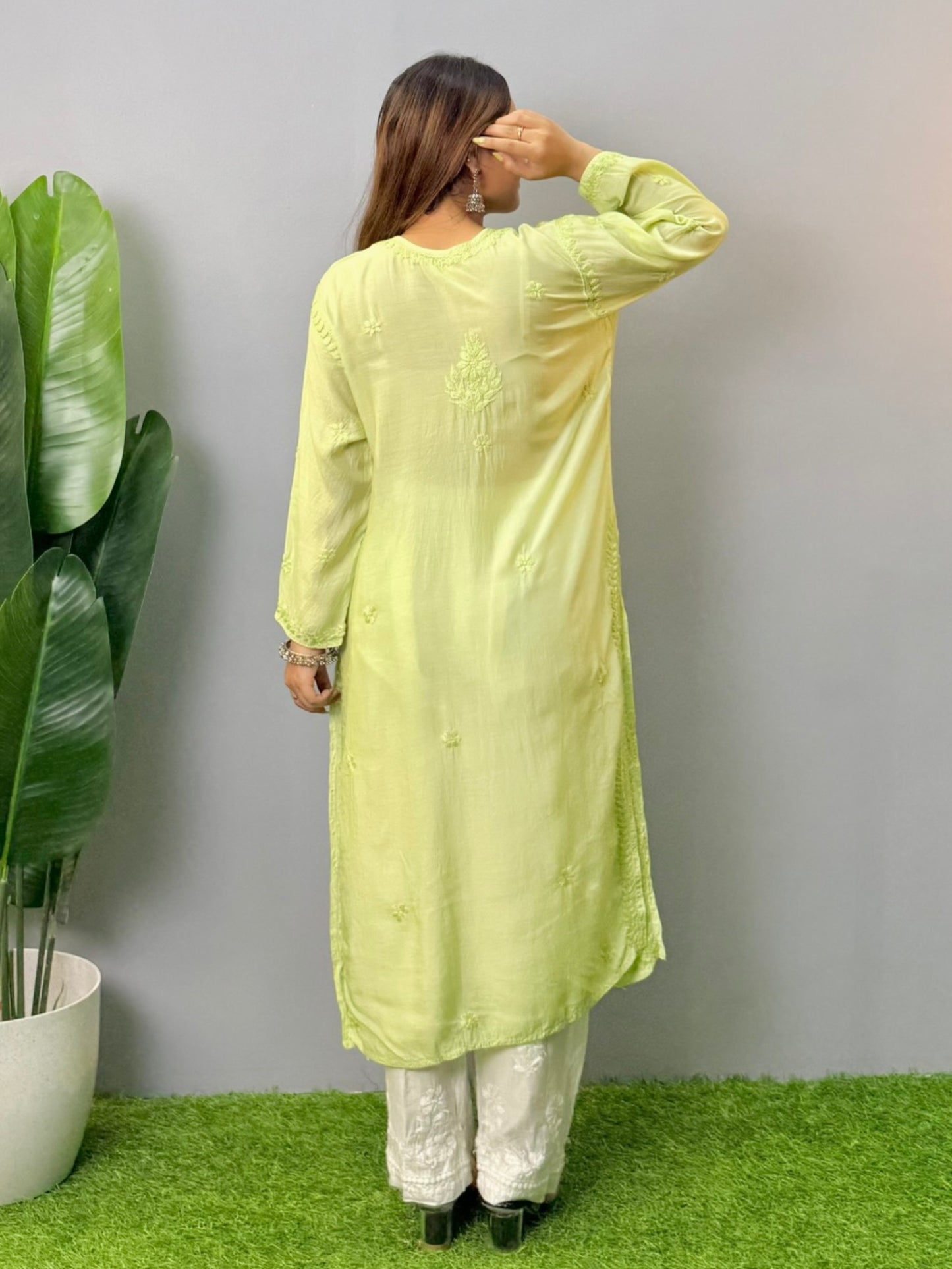 Lime green muslin Lucknow Chikankari kurta with hand embroidery for women