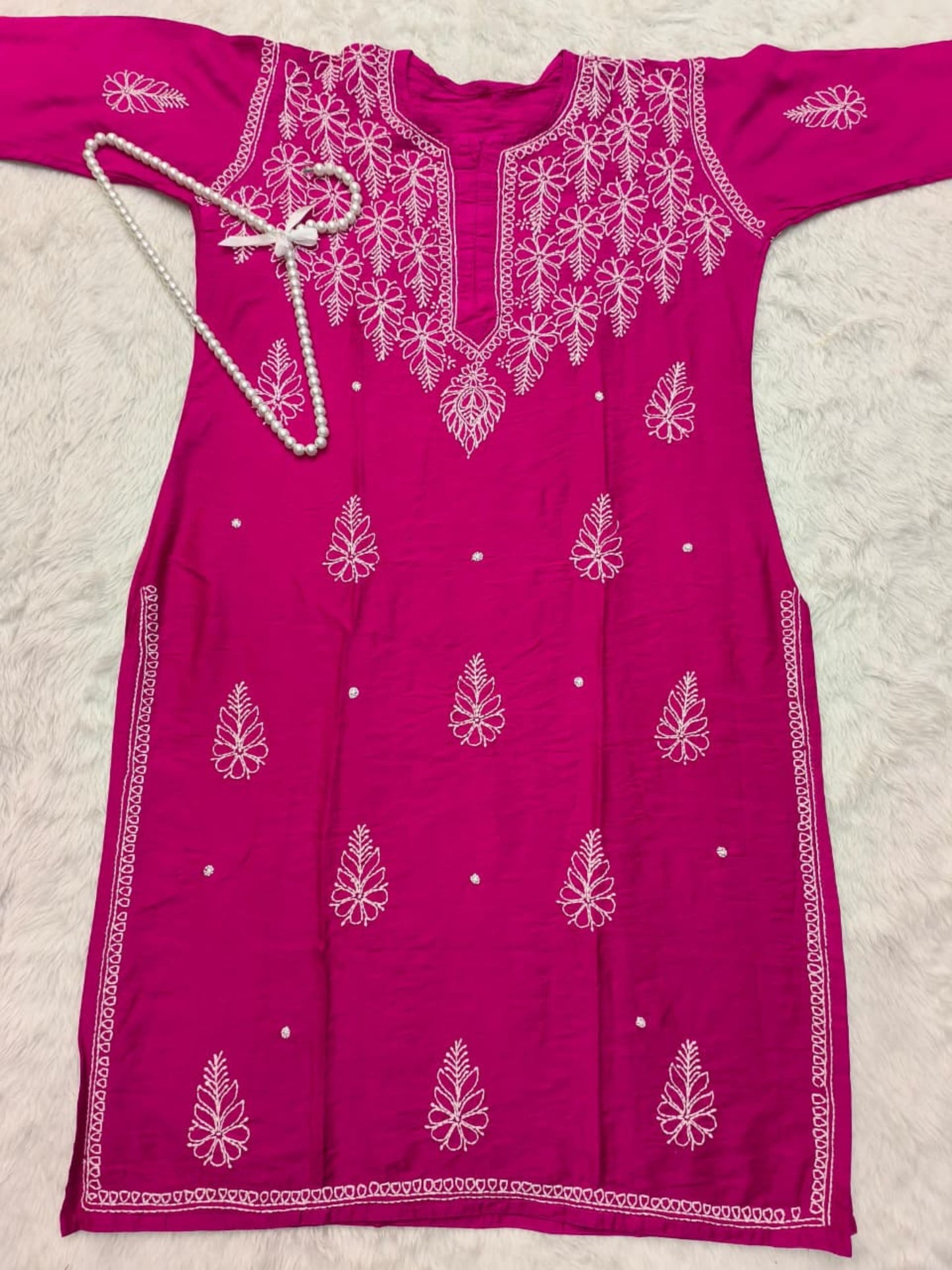 Fuchsia Pink Chanderi Lucknowi Chikankari Kurta with Bakhiya Hand Embroidery