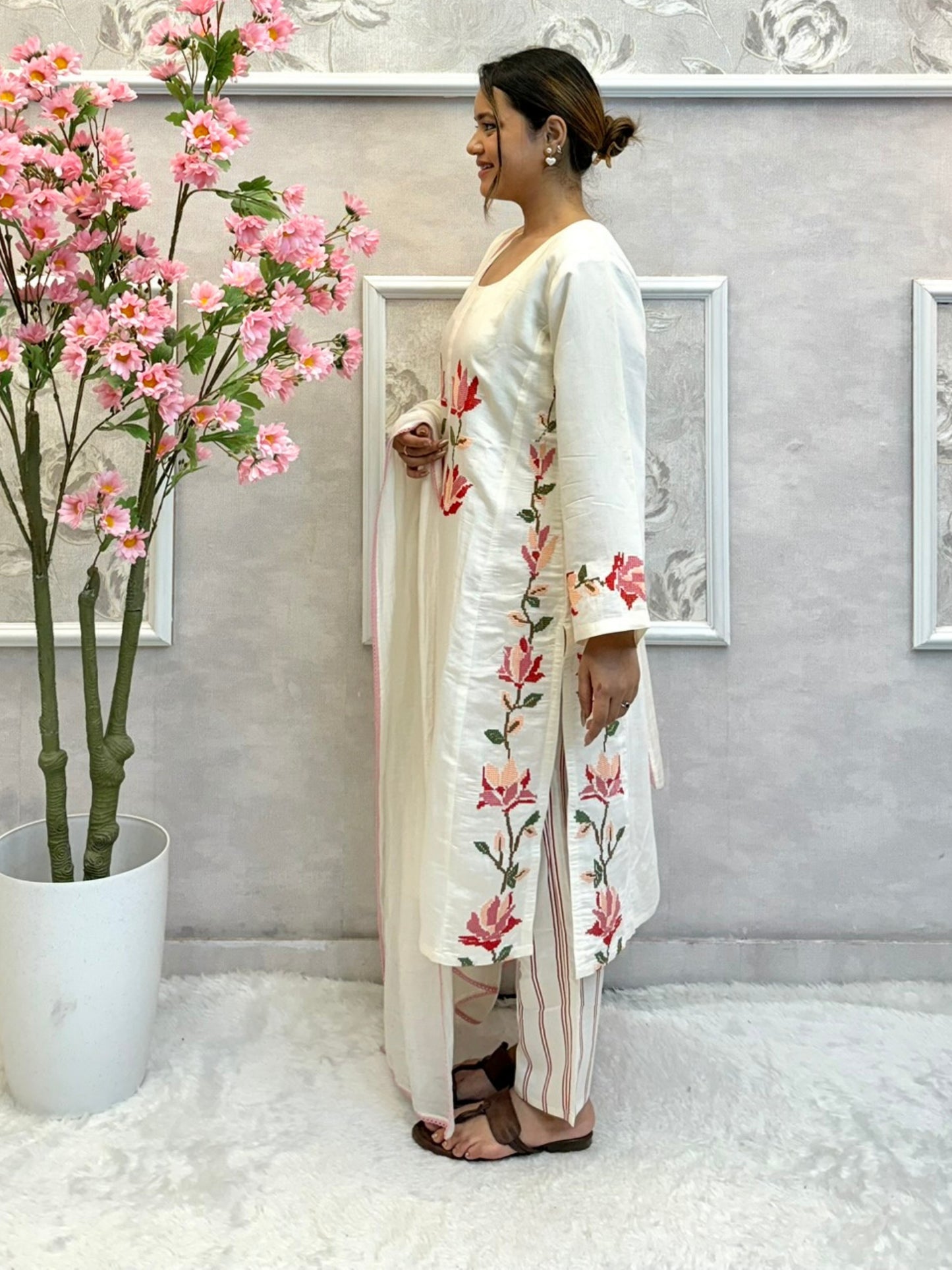 Off-white muslin kurta set with floral hand embroidery, striped pant, and chanderi dupatta – premium ethnic wear