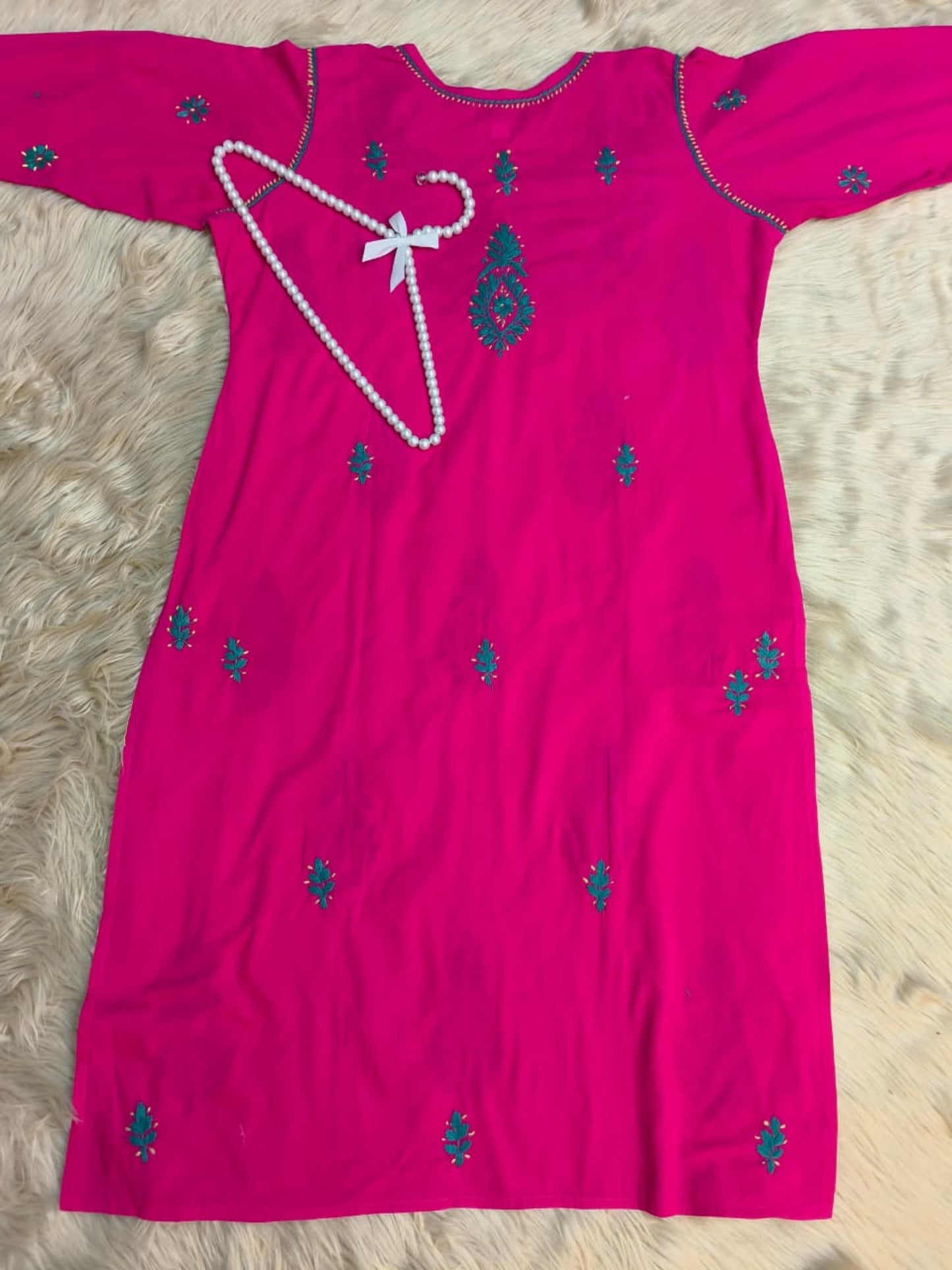 Rani Pink cotton Lucknow Chikankari kurta with contrast green hand embroidery