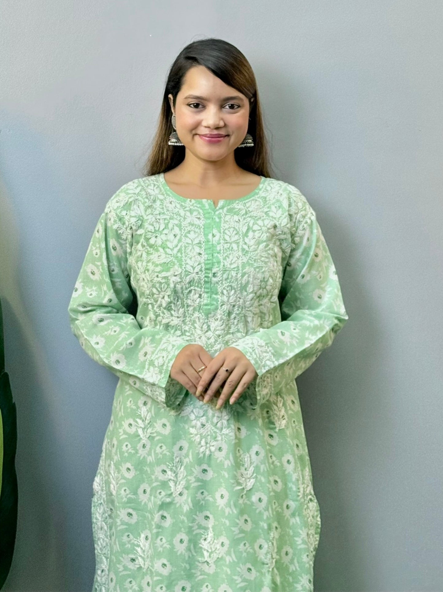 Pastel green cotton printed kurta and palazzo set with white Lucknowi Chikankari embroidery – soft and breathable ethnic wear