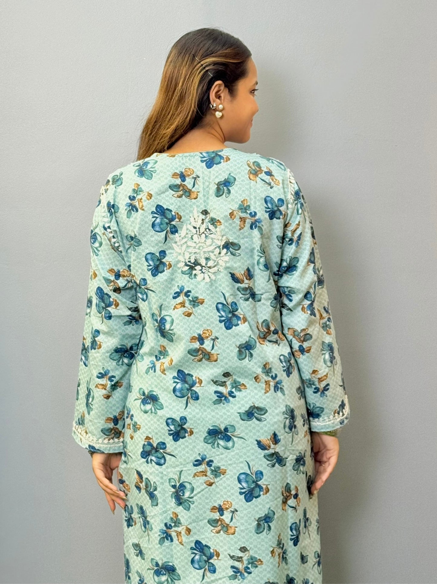 Printed blue rayon chikankari kurta with hand embroidery and floral motifs