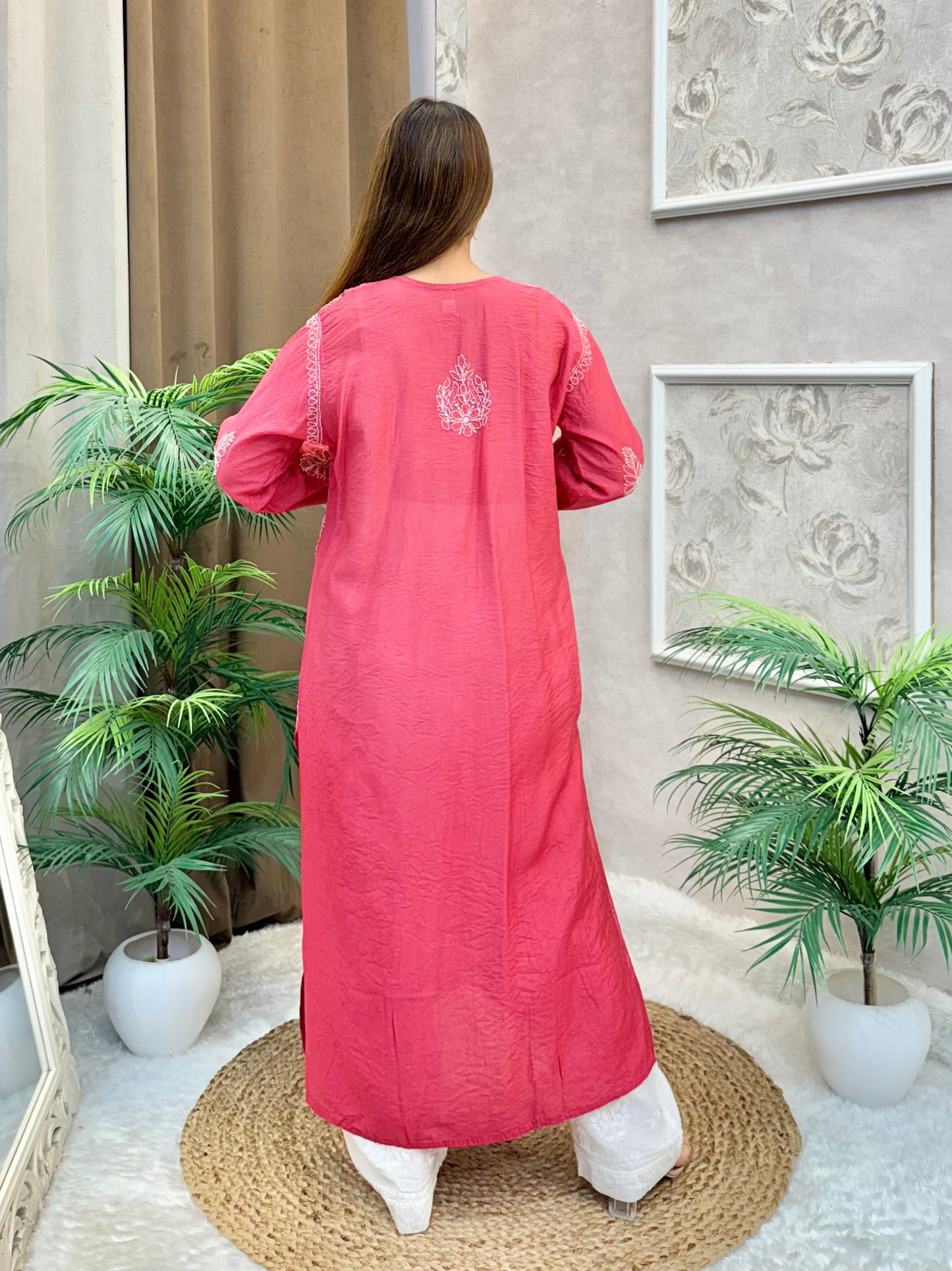 Rani pink chanderi Lucknow Chikankari kurta with bakhiya hand embroidery