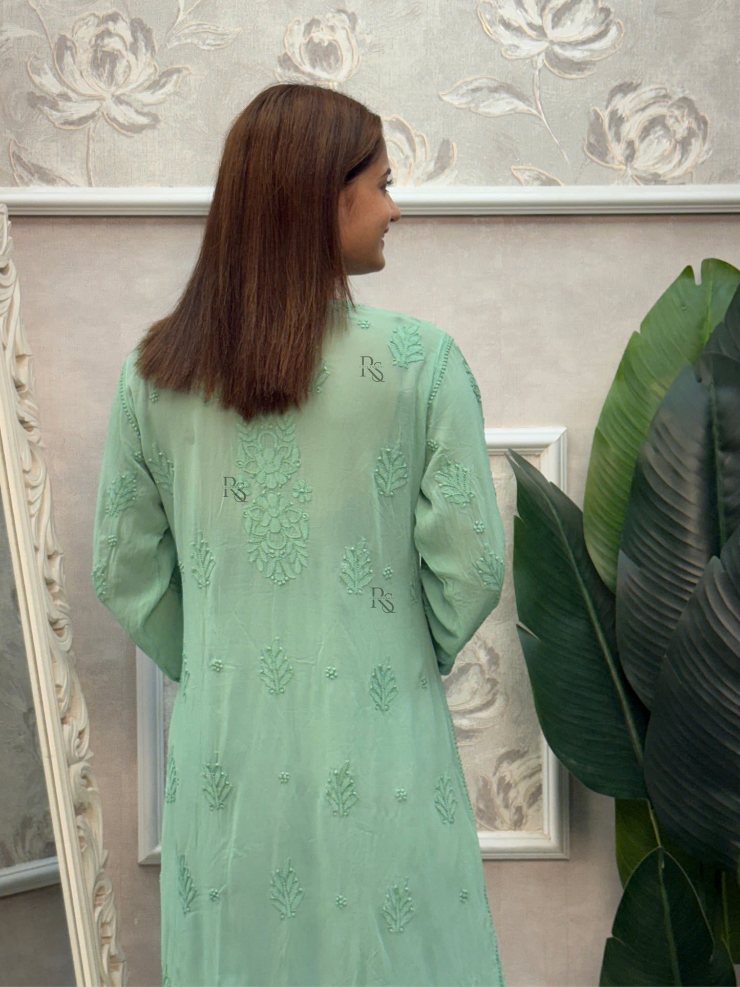 Mint green Lucknow Chikankari kurta in viscose fabric with bakhiya hand embroidery.