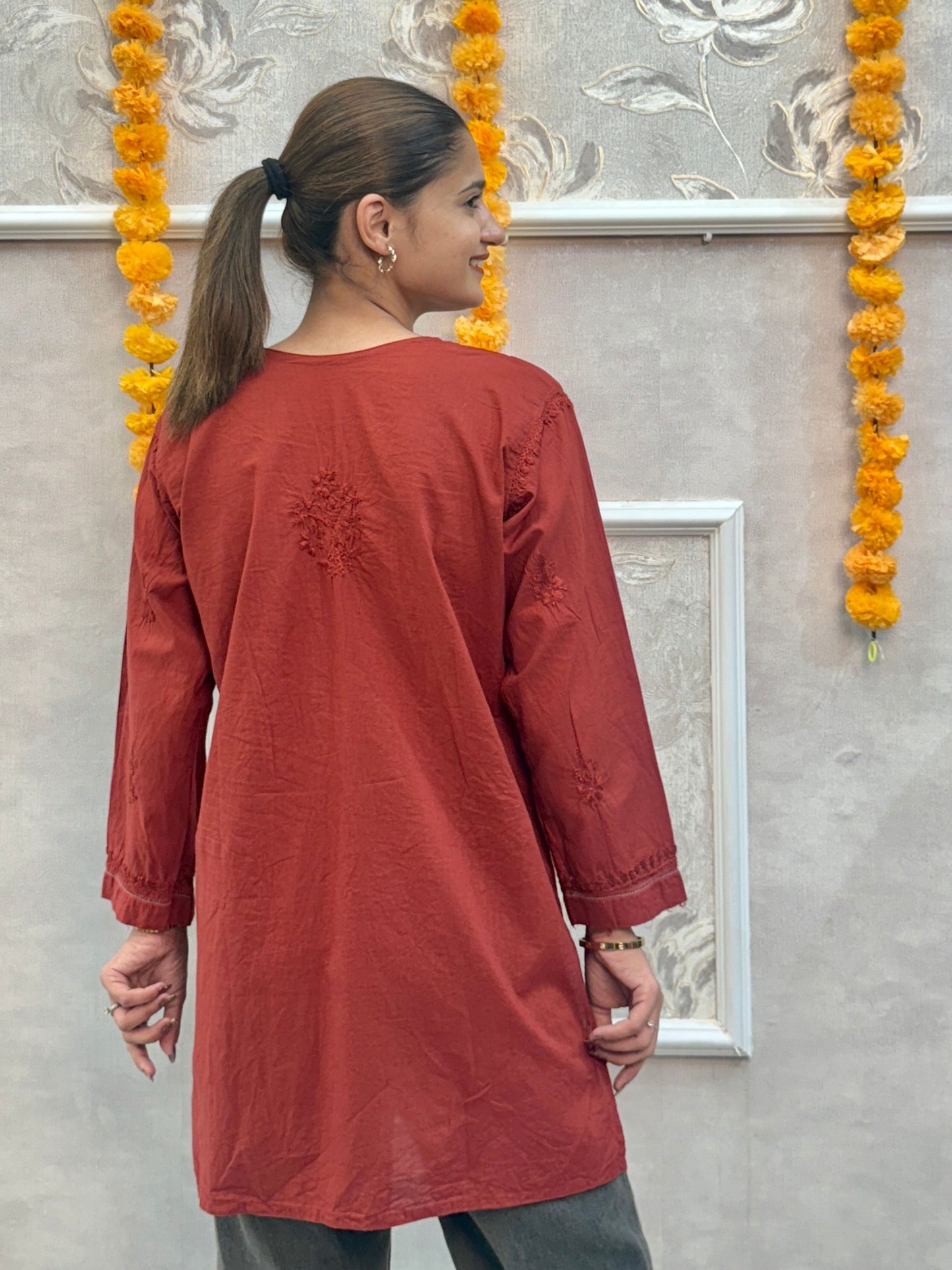 Maroon cotton short chikankari kurta with hand embroidery and both side pockets