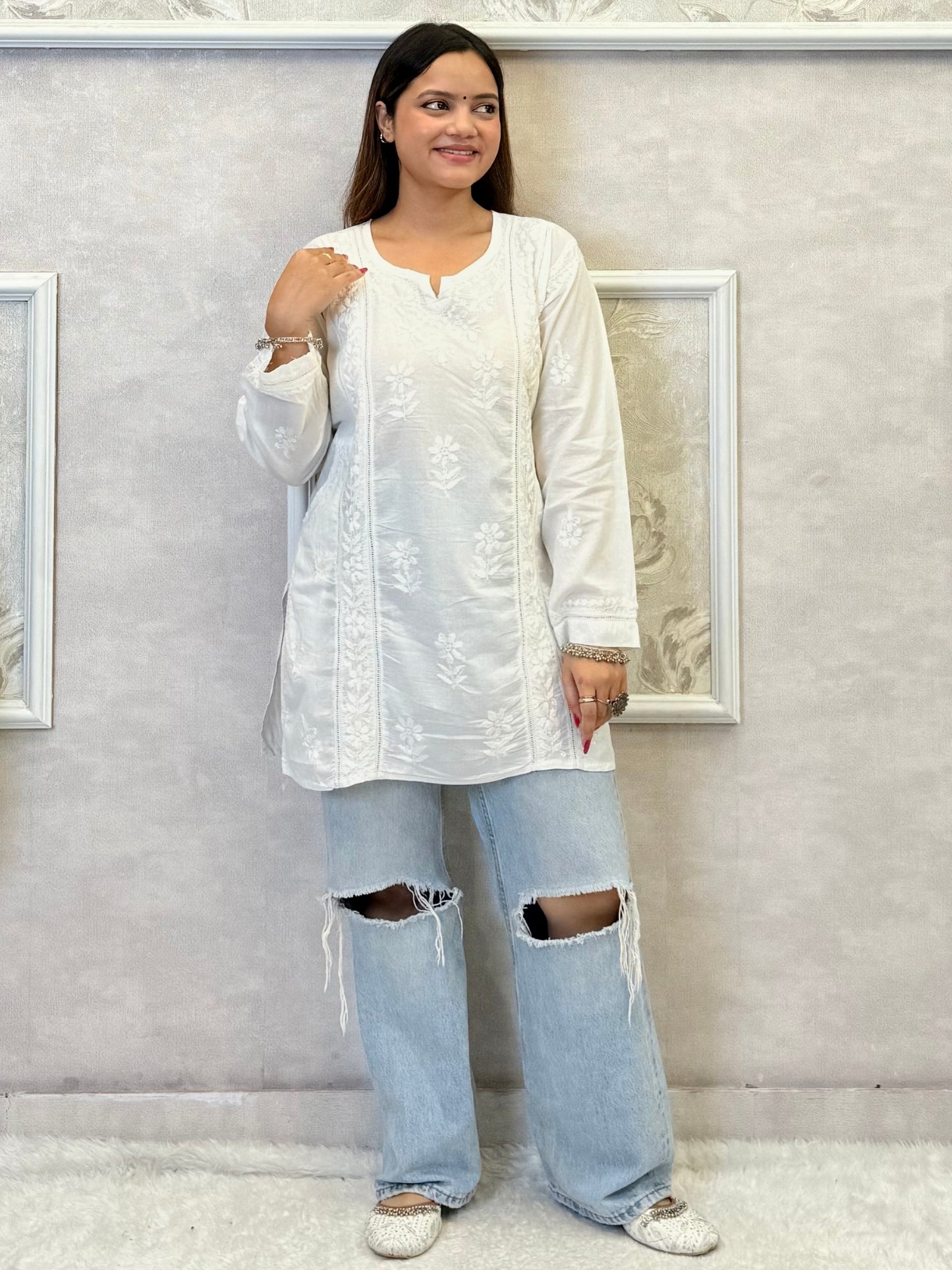 White mulmul short kurta with hand embroidery, dyable Lucknow Chikankari design