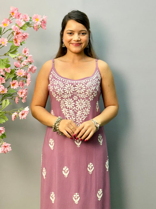 Mauve sleeveless rayon Lucknow Chikankari kurta with hand embroidery – soft and stylish summer wear.
