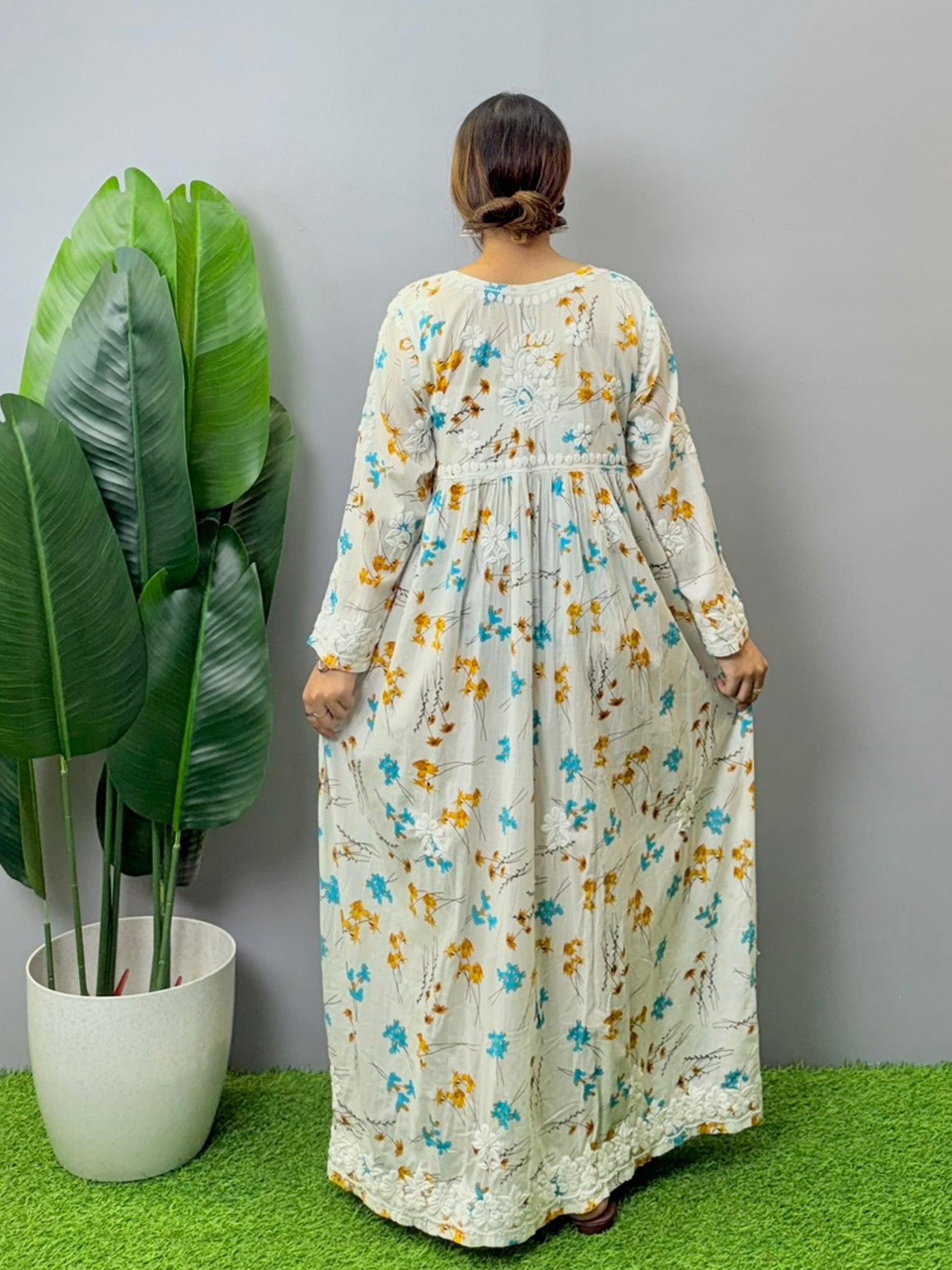 Off-white floral printed long mulmul kurta with Lucknowi Chikankari and 3D hand embroidery, soft and premium quality