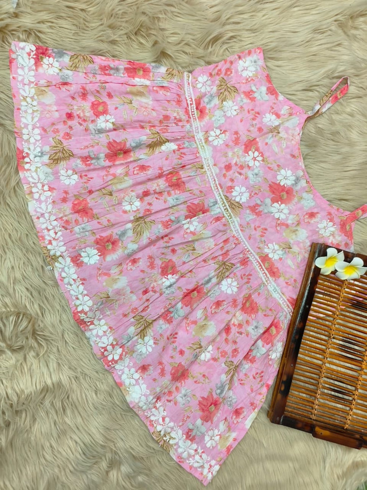 Pink floral sleeveless mulmul chikankari kurta with hand embroidery – casual wear