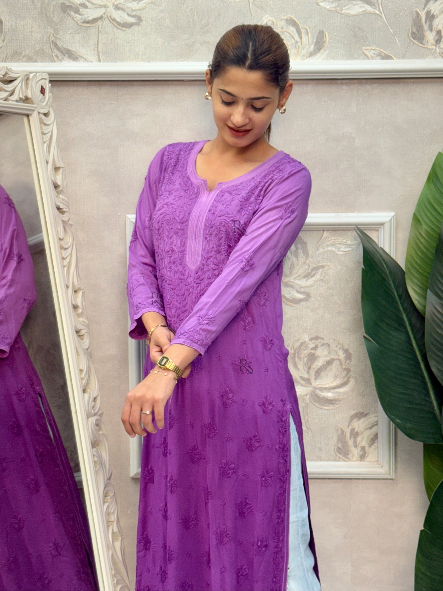Purple modal Lucknow Chikankari kurta with delicate hand embroidery.