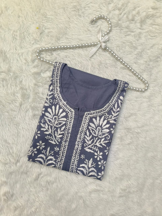 Grey cotton Lucknow Chikankari kurta with white hand embroidery – casual wear