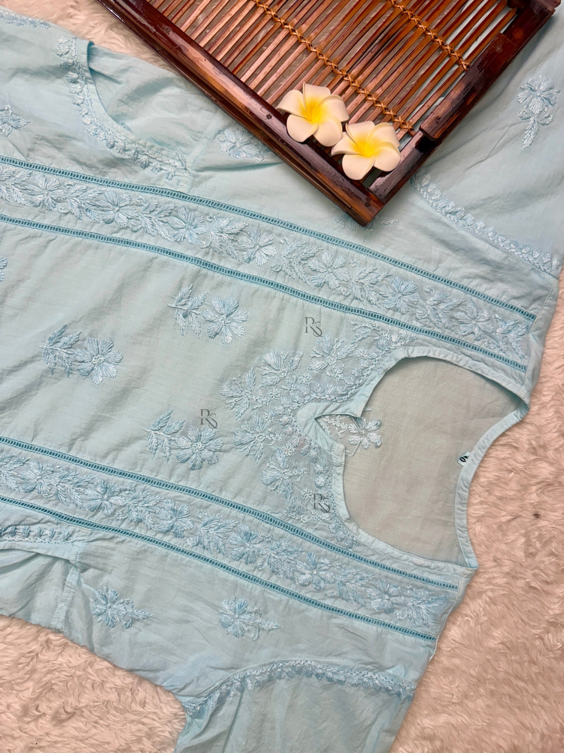 Sky blue Lucknow chikankari cotton short kurta with hand embroidery and side pockets