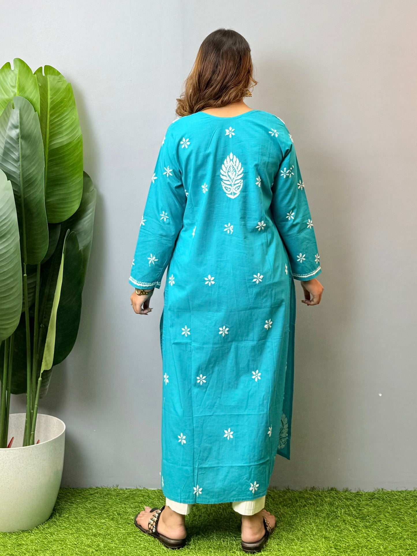Turquoise blue cotton Lucknow Chikankari kurta with white hand embroidery