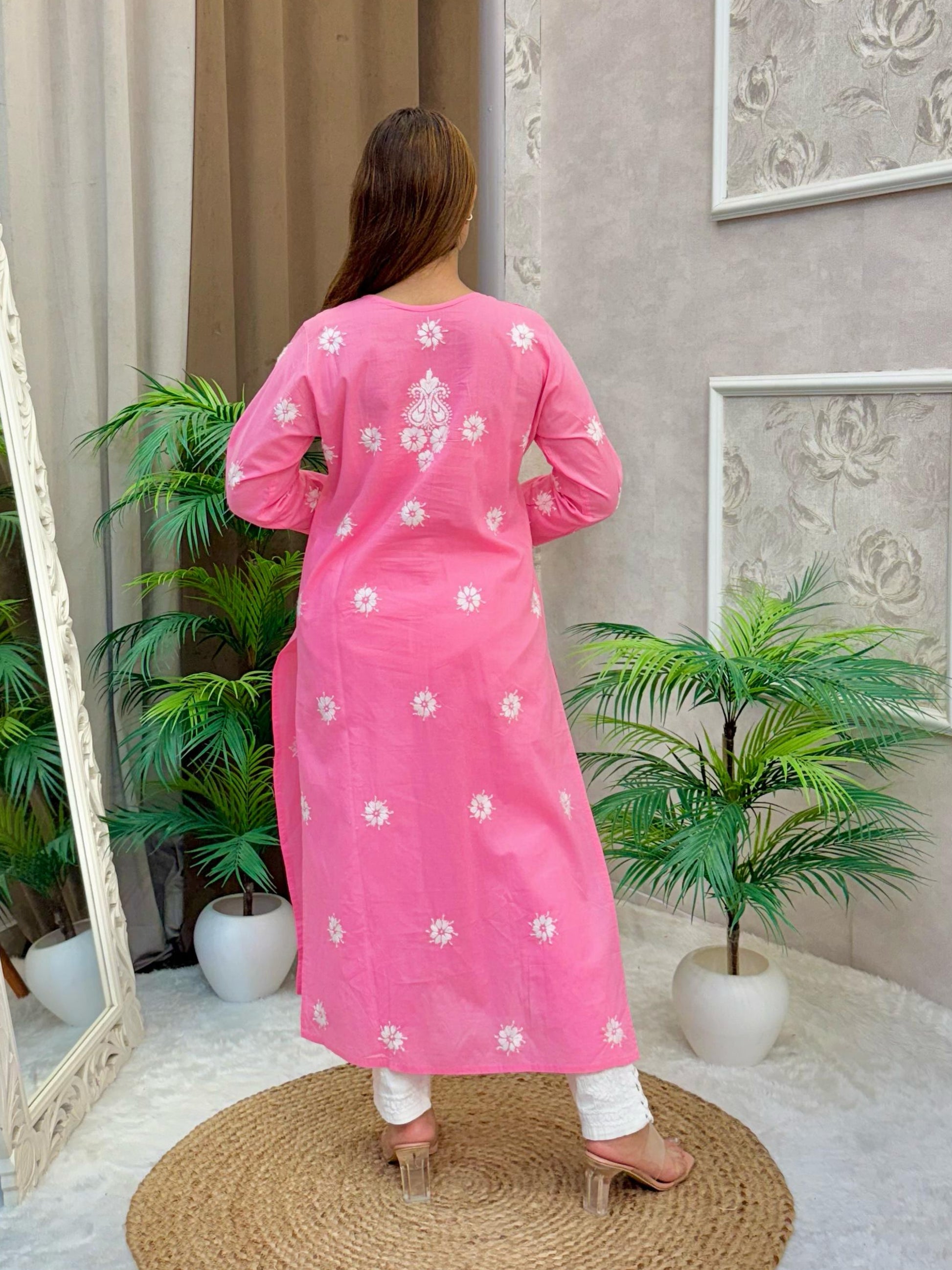 Baby pink cotton Lucknow Chikankari kurta with white hand embroidery