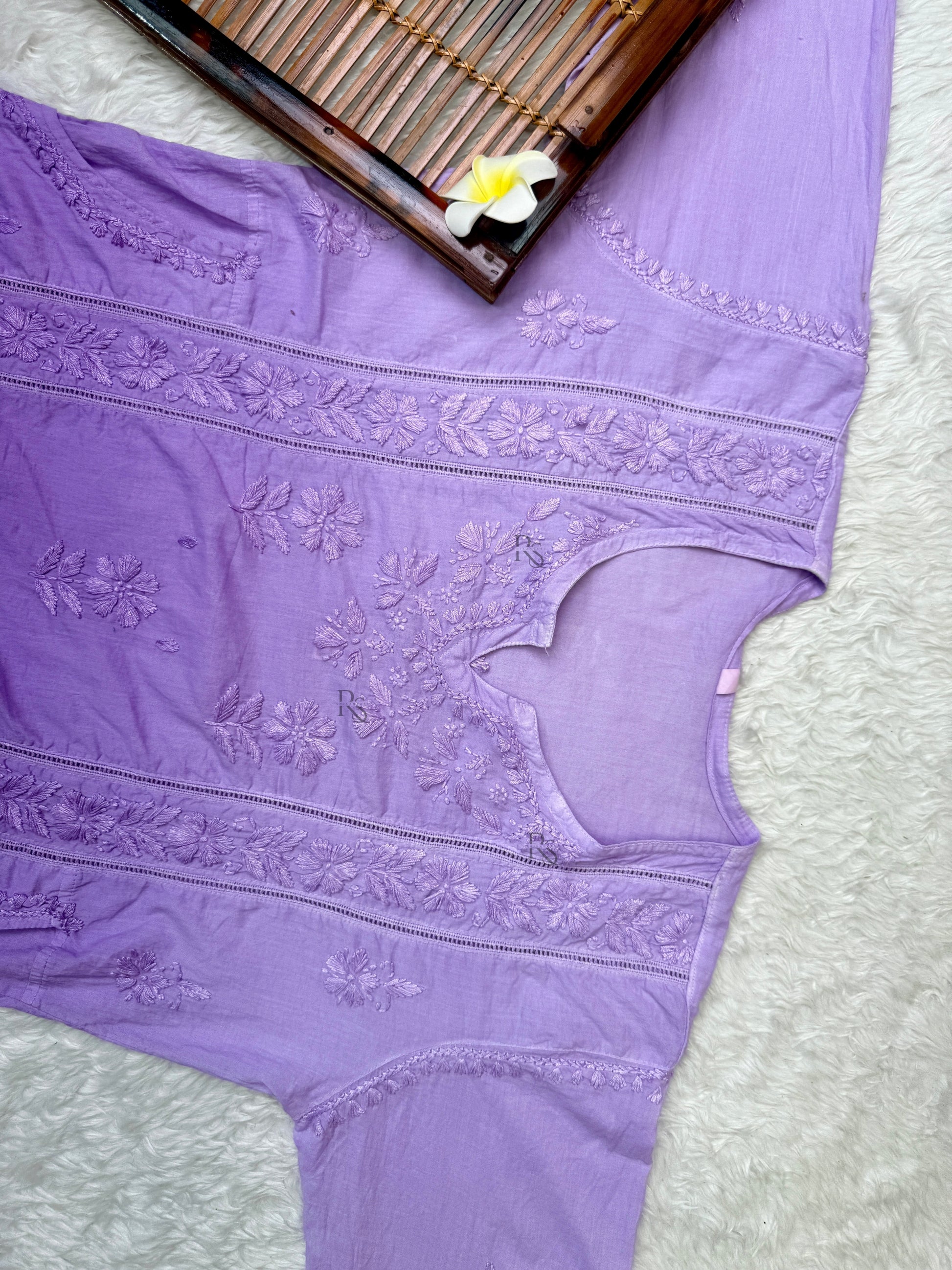 Lavender Lucknow chikankari cotton short kurta with hand embroidery and side pockets