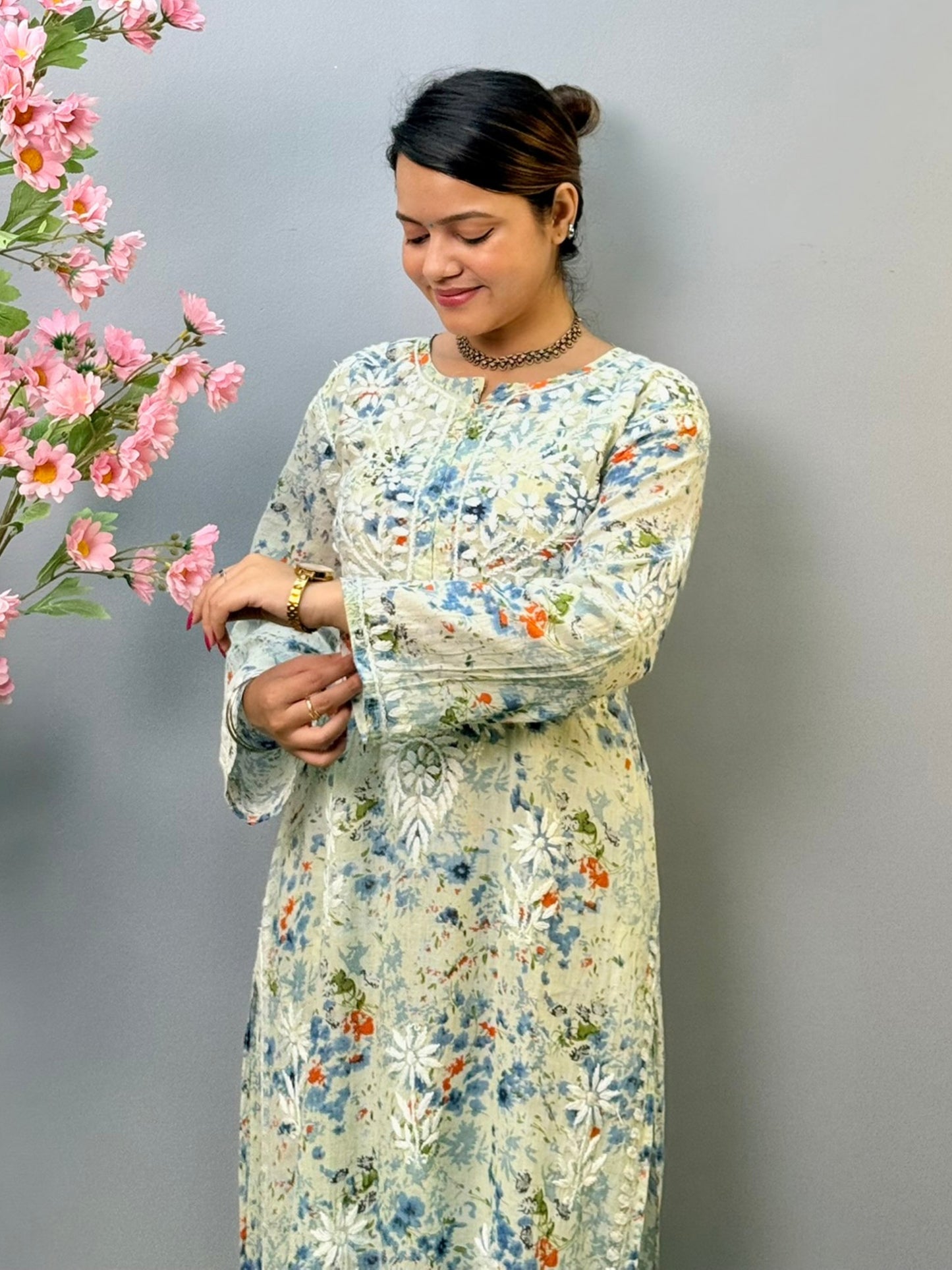 Floral printed blue-grey mulmul Chikankari kurta and palazzo set with hand embroidery for women