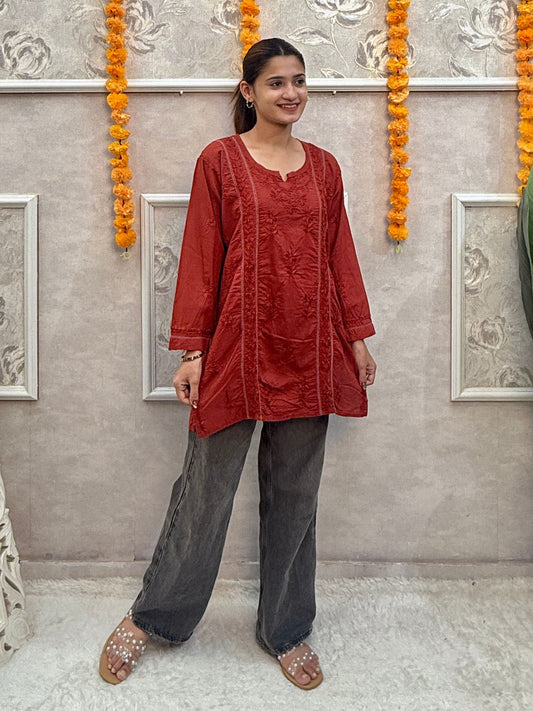 Maroon cotton short chikankari kurta with hand embroidery and both side pockets